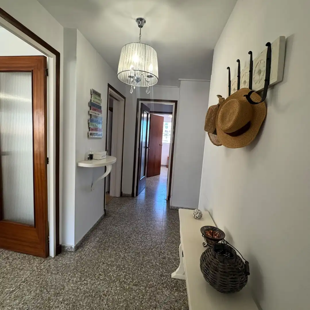 Apartamento de alquiler en El Campello con Terraza, Amueblado y Horno