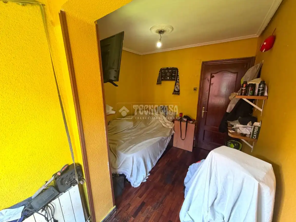 Habitación de Piso en venta en Santander con Calefacción