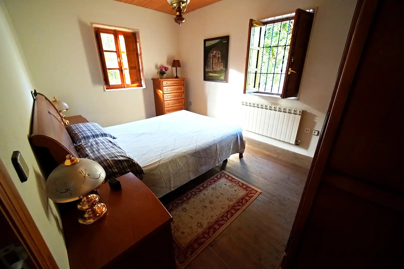 Dormitori de Casa o xalet en venda en Salas amb Jardí privat, Traster i Moblat