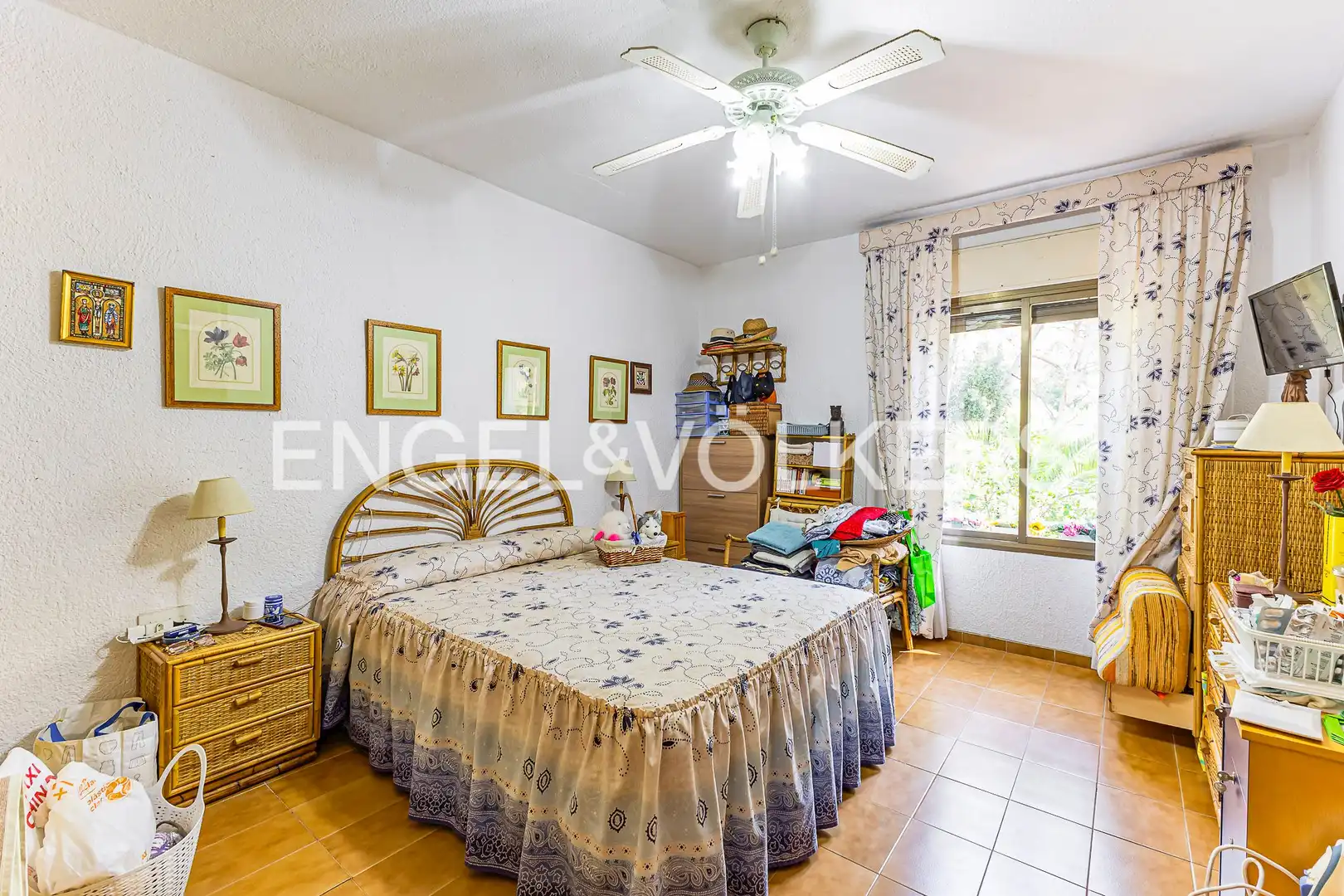 Habitación de Casa adosada en venta en Tarragona con Calefacción, Jardín privado y Terraza