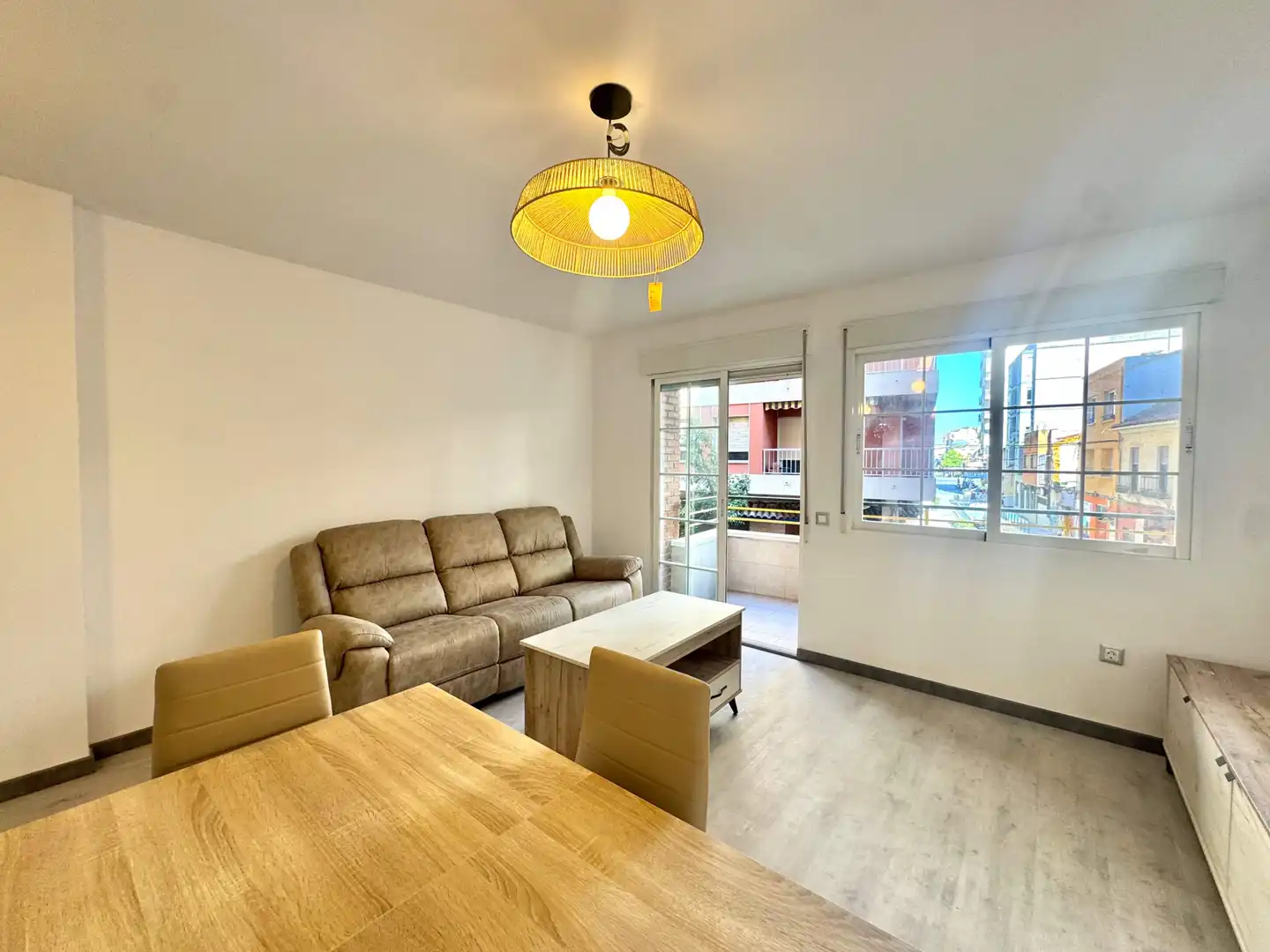 Vista exterior de Piso en venta en Gandia con Aire acondicionado, Terraza y Balcón