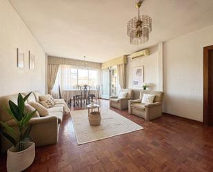 Living room of Flat for sale in  Huesca Capital  with Air Conditioner, Terrace and Balcony