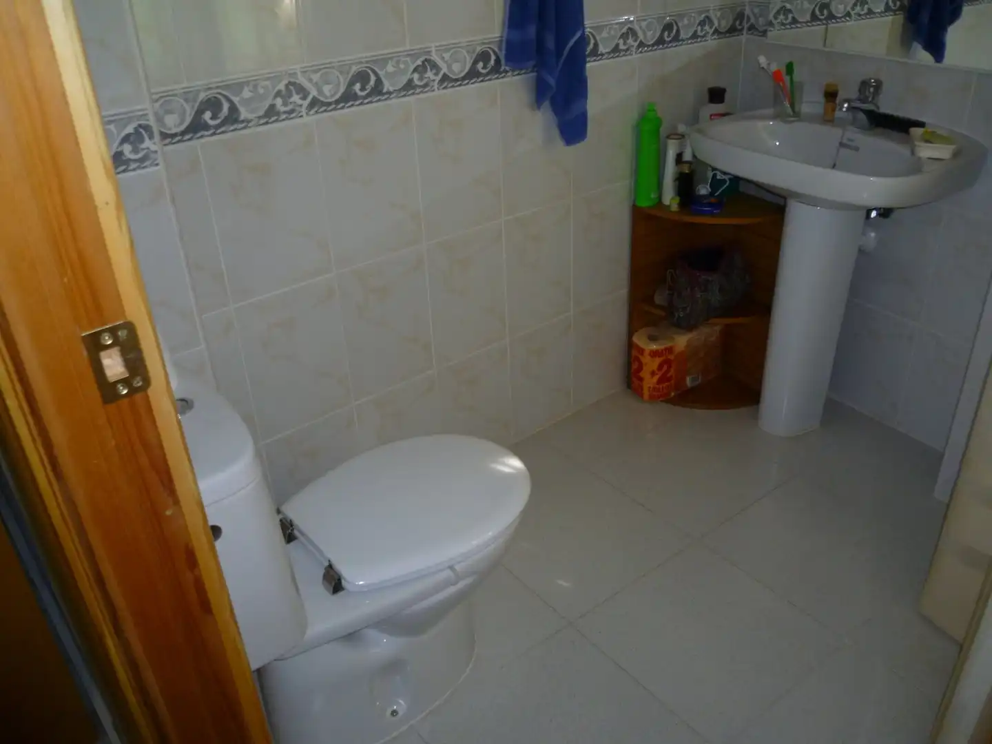 Bathroom of Houses for sale in Siles  with Air Conditioner, Terrace and Furnished