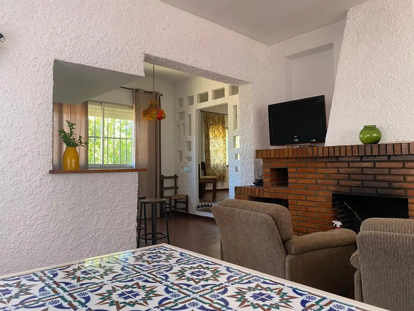 Sala d'estar de Casa o xalet en venda en Chiclana de la Frontera amb Jardí privat i Piscina