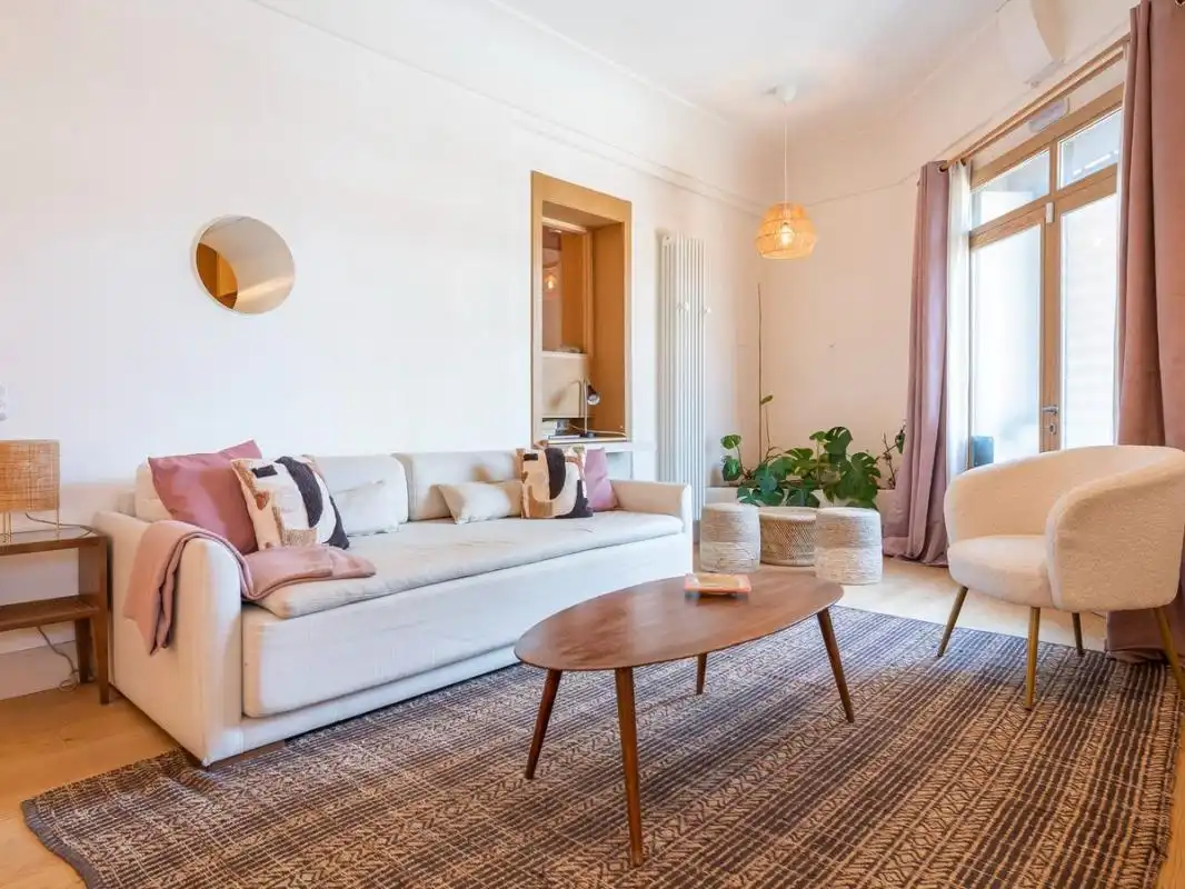 Planta baja en venta en P.º del Rey, Argüelles