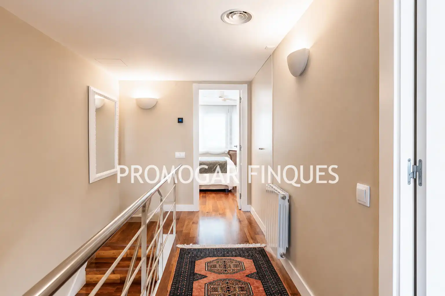 Maisonette zum Verkauf in Sant Feliu de Llobregat mit Klimaanlage, Heizung und Privatgarten