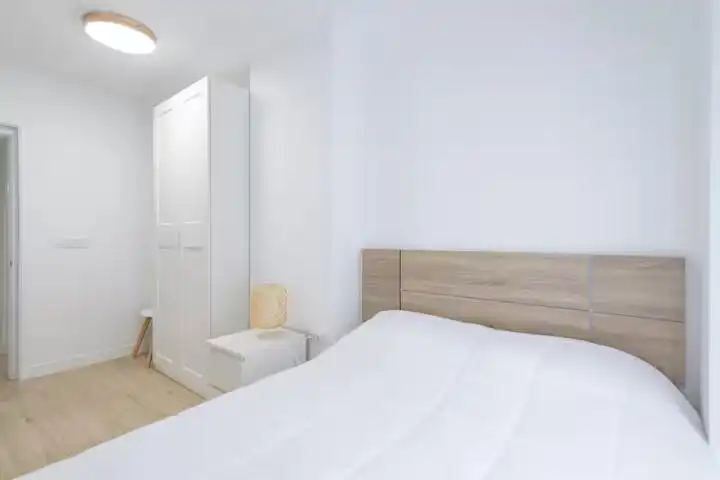 Bedroom of Flat for rent in L'Hospitalet de Llobregat