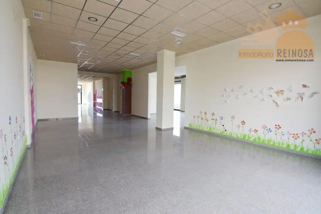 Local comercial en venda a Altorreal - El Chorrico, imagen 6
