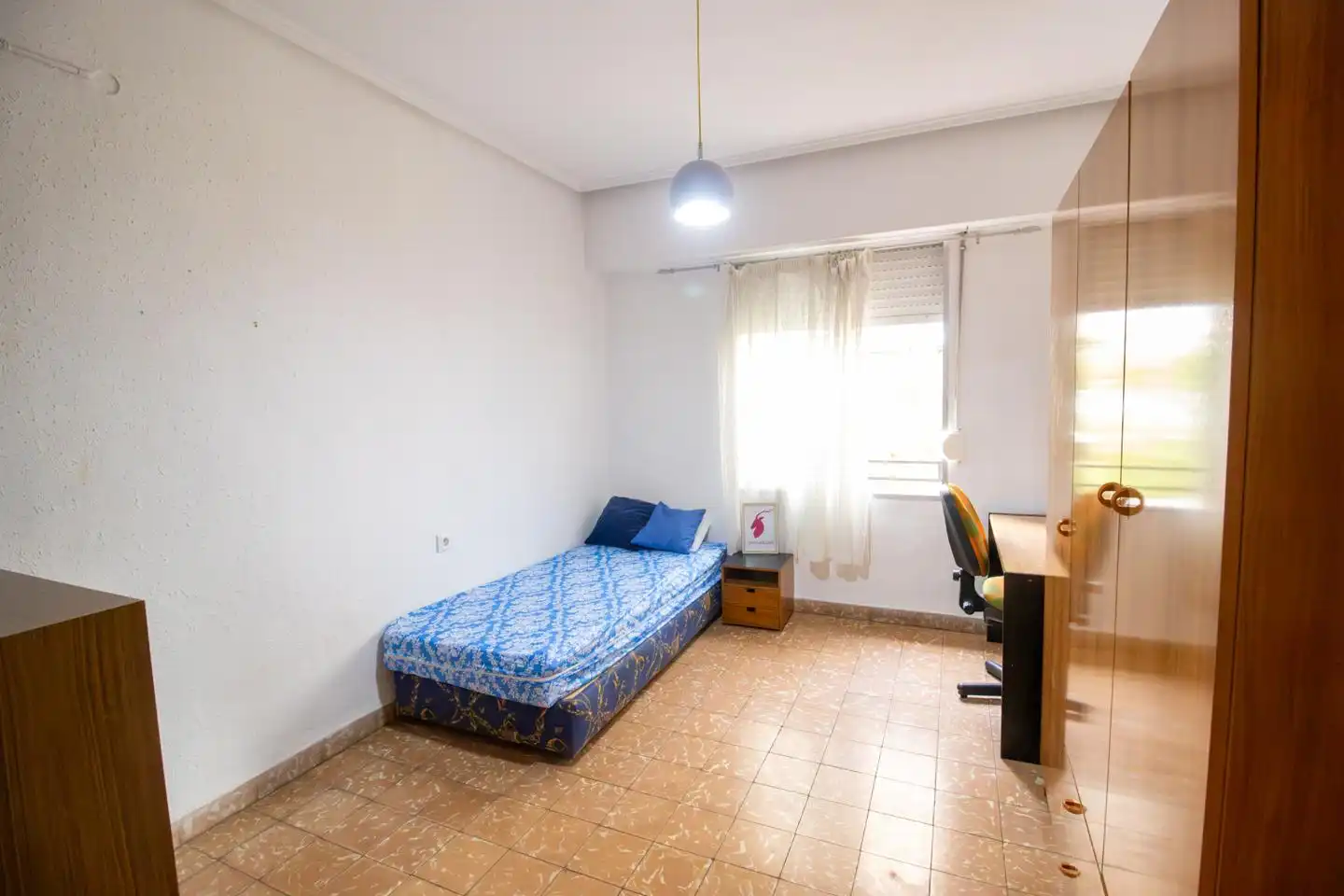 Schlafzimmer von Wohnung zur Miete in Valencia mit Möbliert