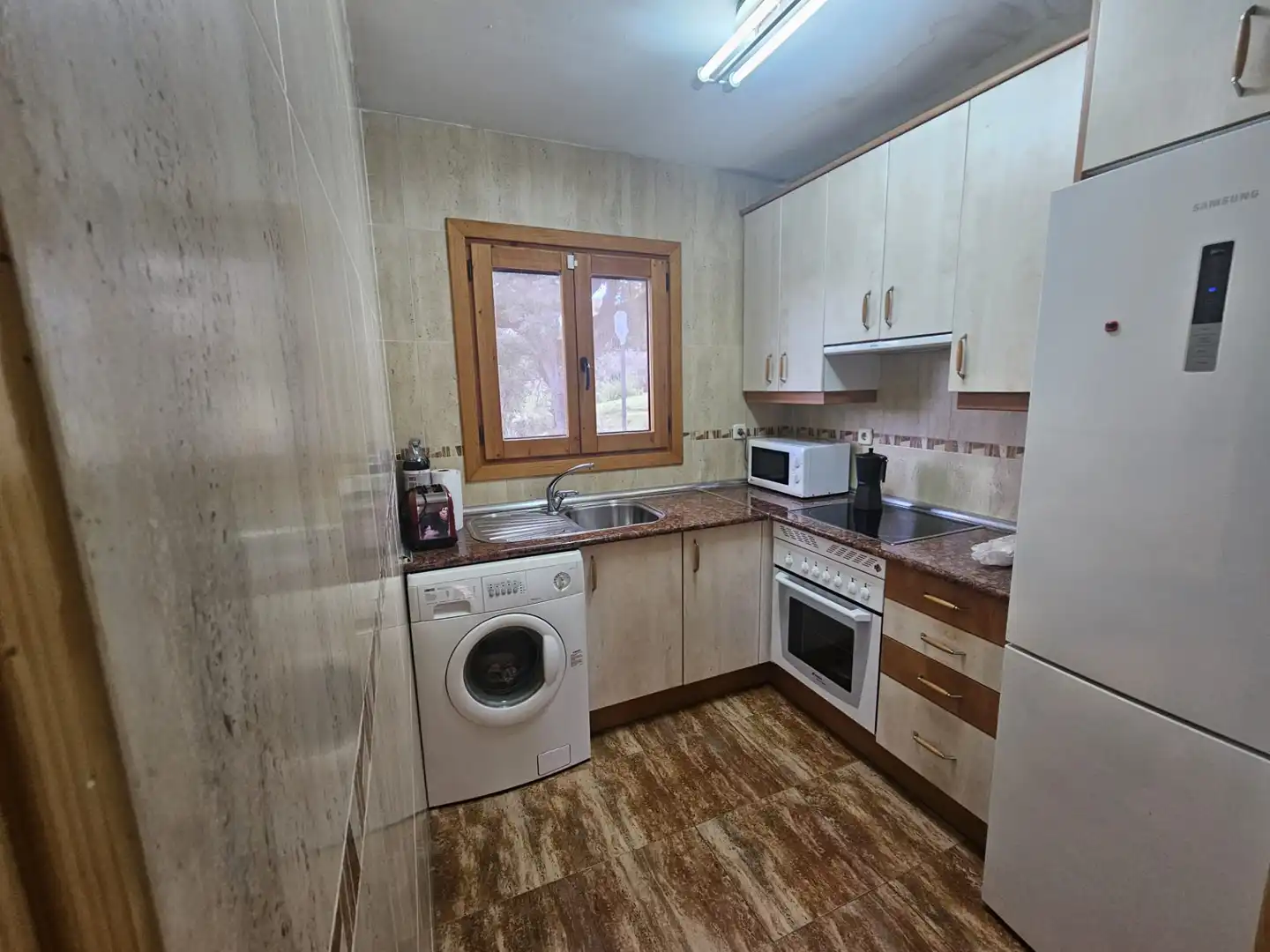 Cocina de Casa o chalet en venta en Fuentenovilla con Jardín privado, Piscina y Amueblado