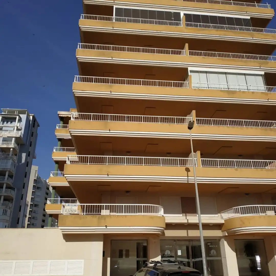 Vista exterior de Apartamento en venta en Tavernes de la Valldigna con Terraza, Amueblado y Balcón