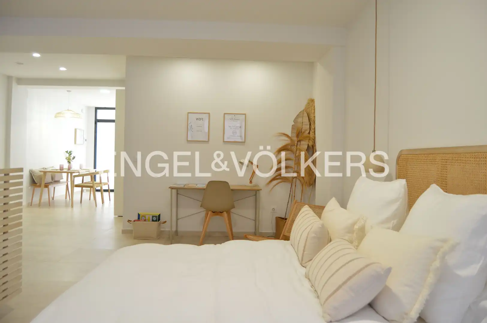 Bedroom of Flat for sale in Valencia  with Heating and Terrace