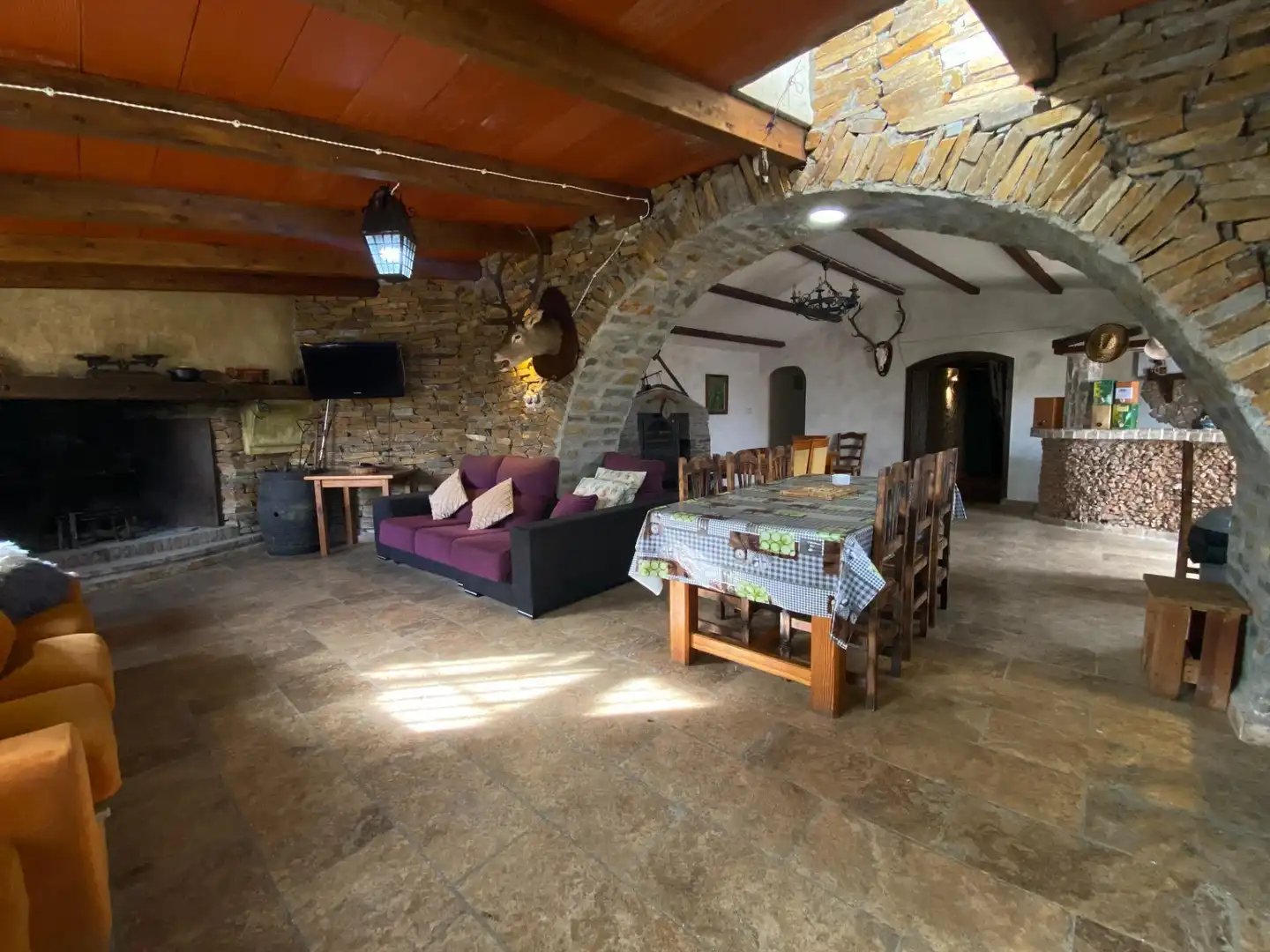Menjador de Finca rústica en venda en Las Tres Villas amb Moblat