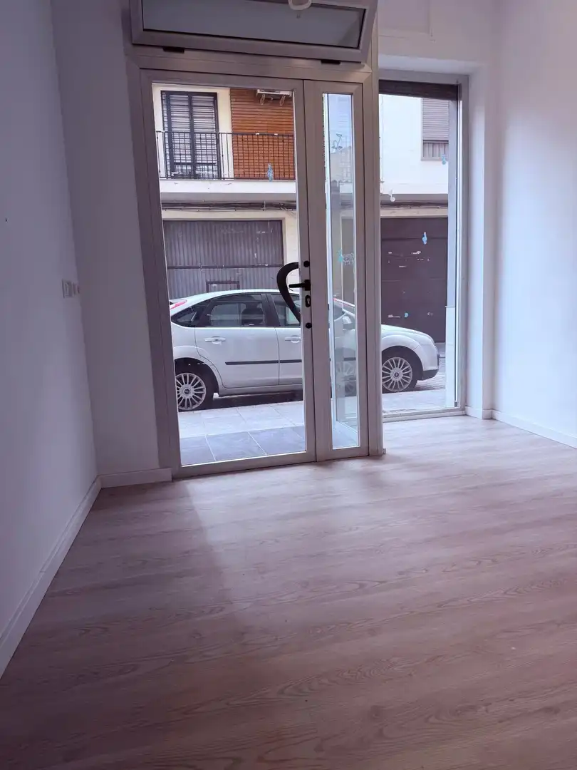 Geschaftsraum zum Verkauf in Sagunto / Sagunt mit Klimaanlage