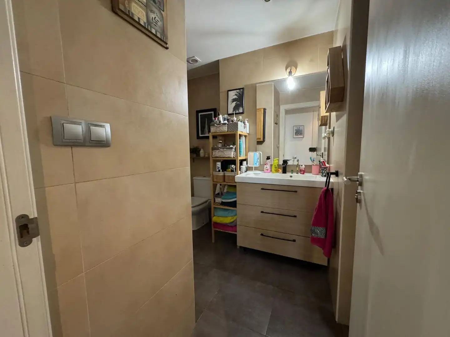 Bathroom of Flat for sale in La Roureda