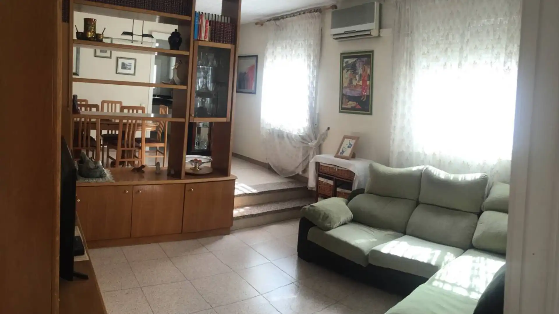 Living room of Single-family semi-detached for sale in Terrassa  with Heating, Terrace and Swimming Pool