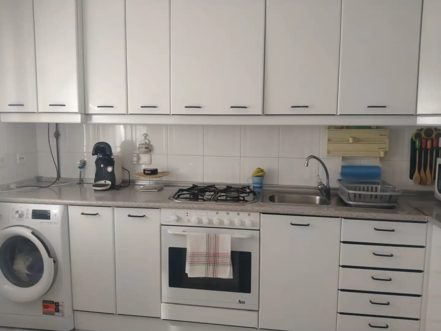 Cocina de Casa adosada en venta en La Villa de Don Fadrique con Terraza y Alarma