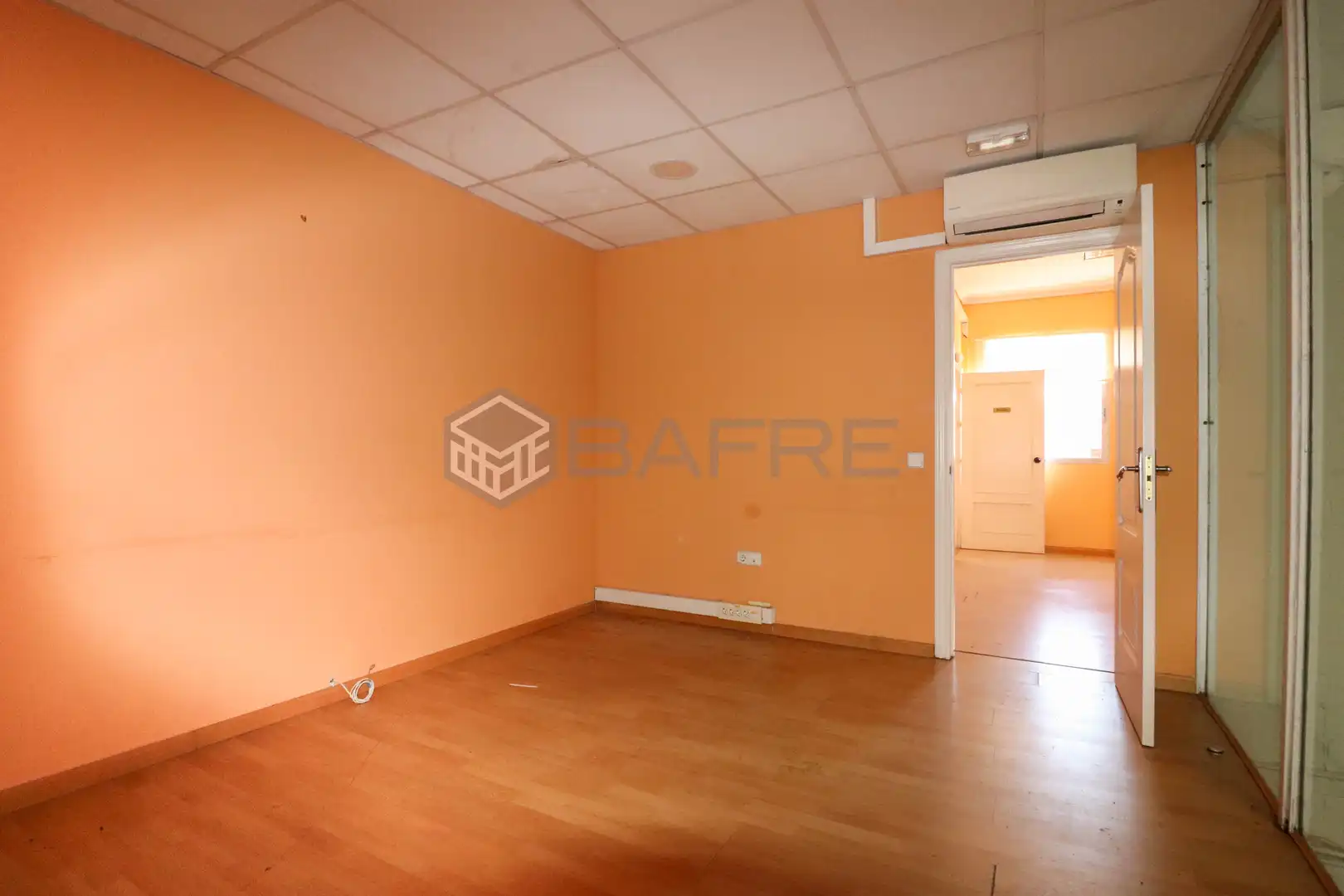 Local comercial de lloguer a Avenida de Castilla, imagen 7