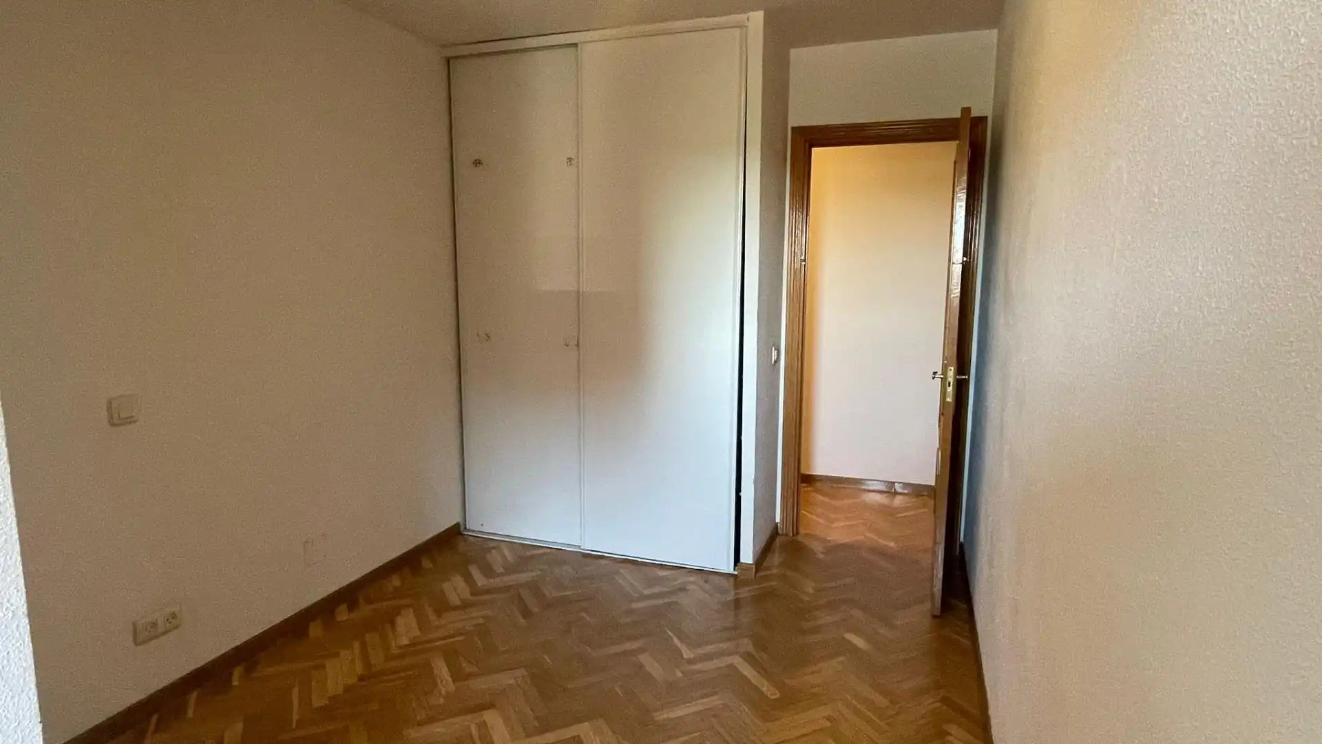 Flat for rent in REY JUAN CARLOS I, El Carrascal