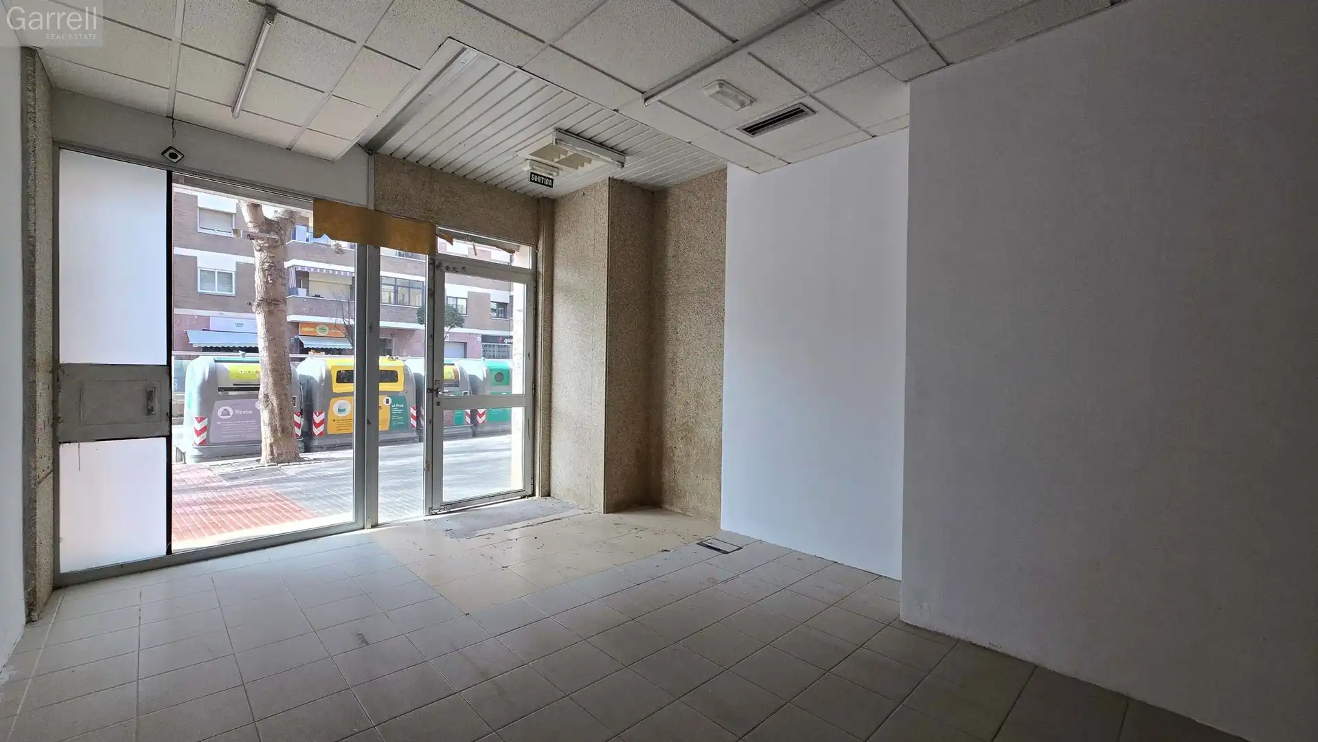 Business premises for sale in AV REMOLAR  Es: Pl: Pt:
 EL PRAT DE LLOBREGAT (BARCELONA), imagen 2