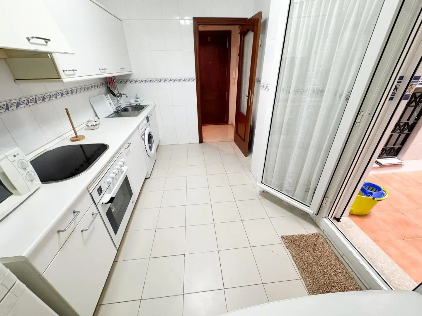 Cuina de Planta baixa en venda en Huelva amb Traster i Moblat