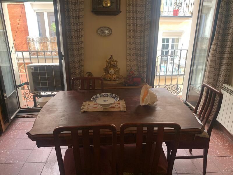 Dining room of Flat for sale in  Madrid Capital  with Air Conditioner, Heating and Storage room