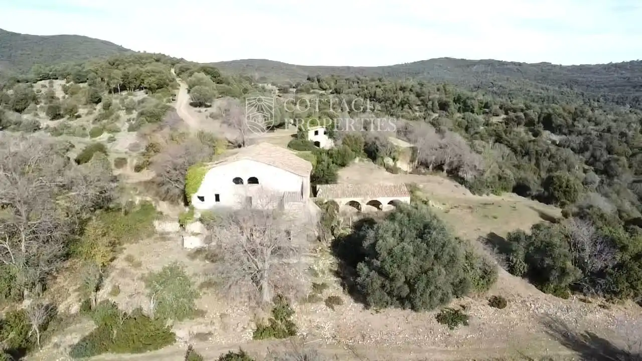 Finca rústica en venda en Cabanelles