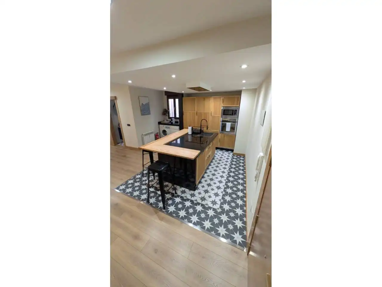 Cocina de Piso en venta en León Capital  con Calefacción, Parquet y Trastero