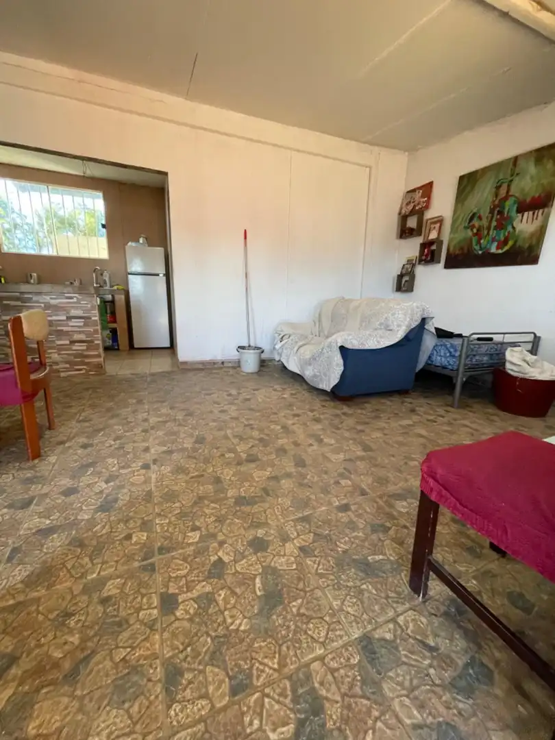 Houses for sale in Pedralba  with Air Conditioner, Swimming Pool and Alarm
