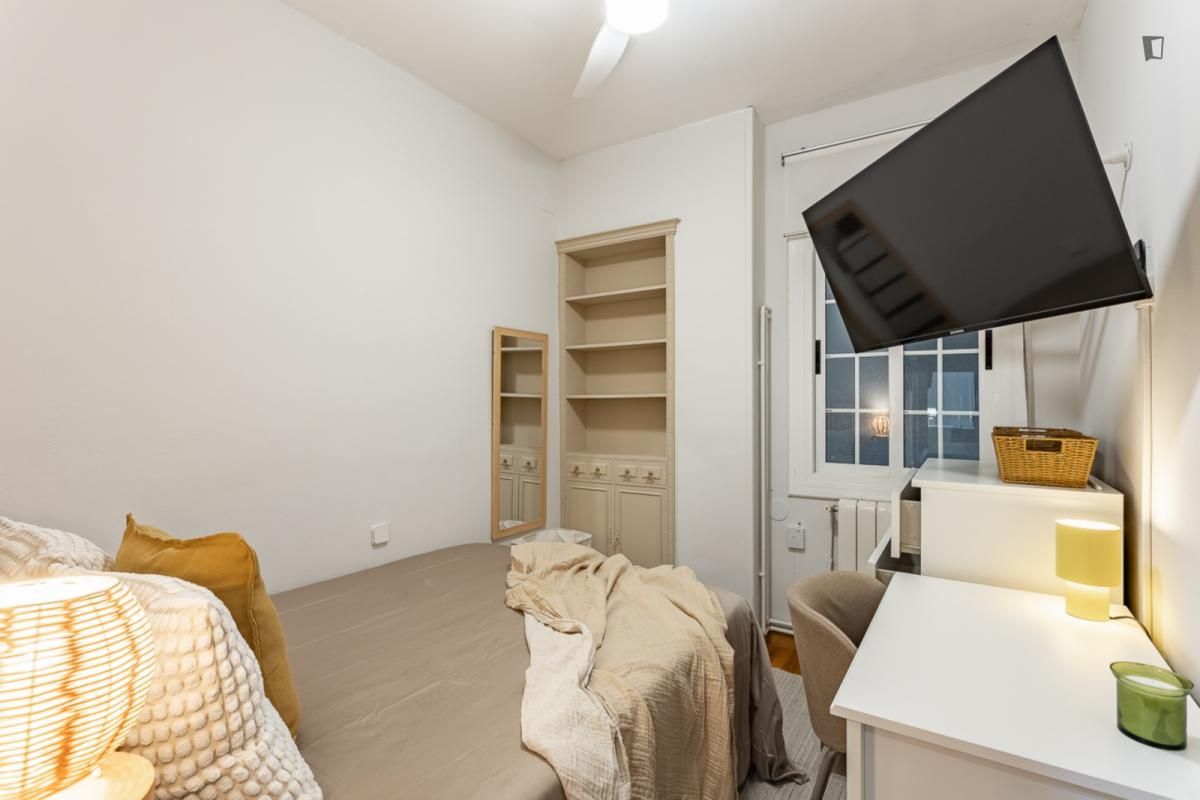 Apartament per a compartir a La Maternitat i Sant Ramon