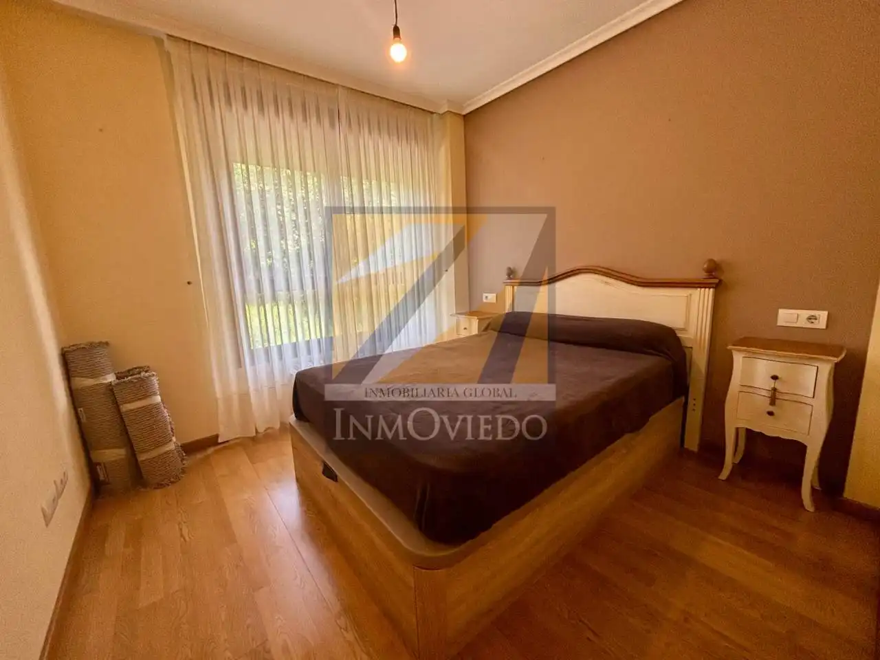 Schlafzimmer von Wohnung zum Verkauf in Oviedo  mit Heizung und Abstellraum