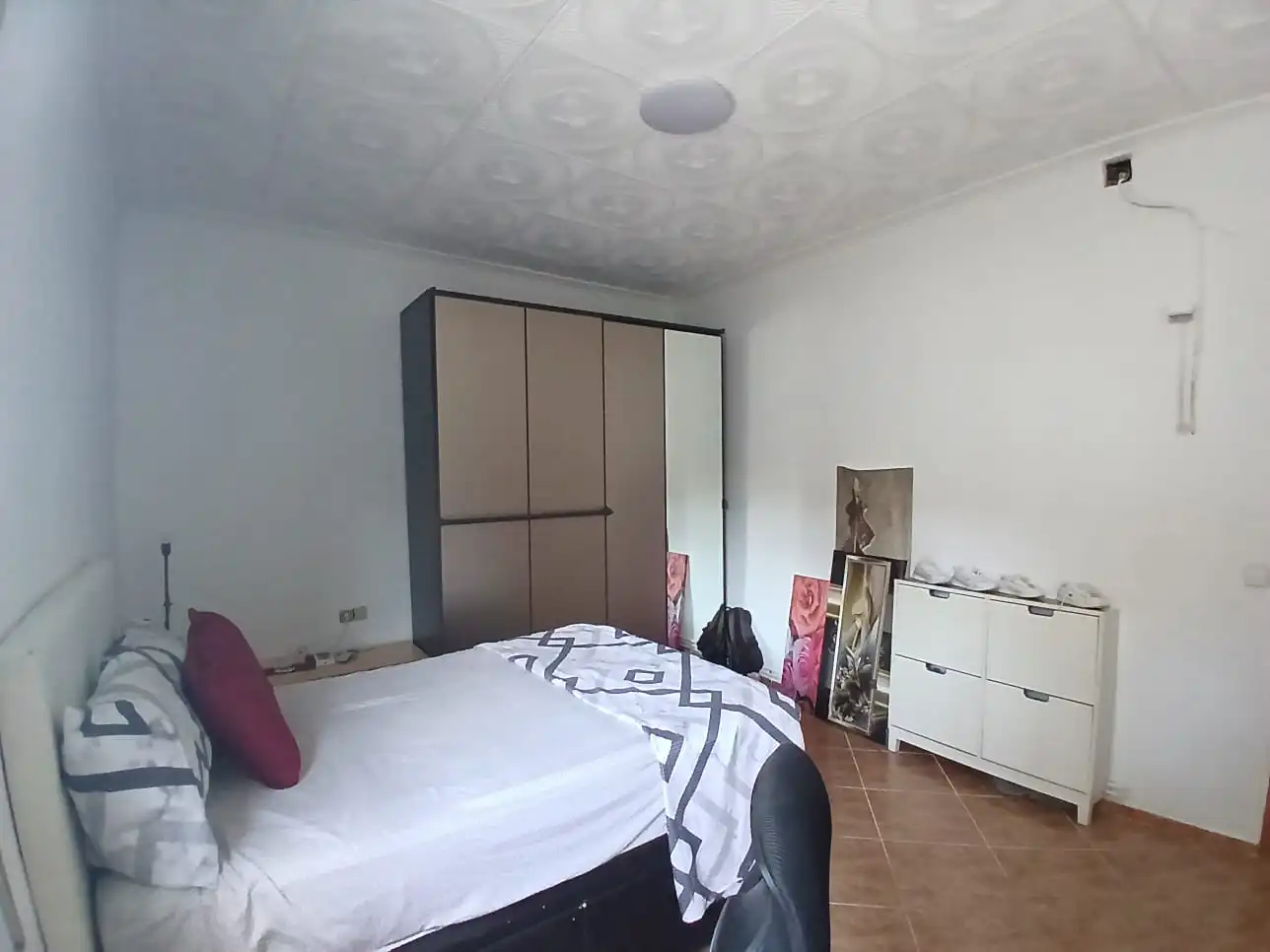 Dormitori de Casa o xalet en venda en Barcelona amb Aire condicionat, Calefacció i Jardí privat