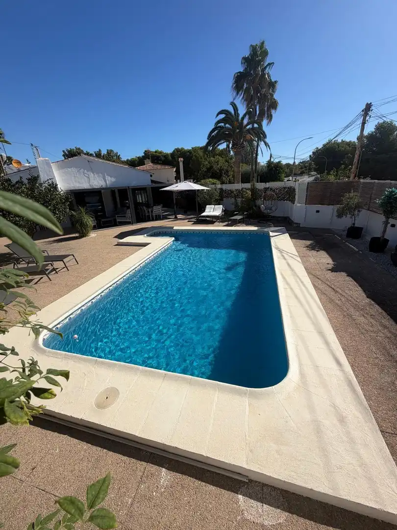 Detached house with pool for sale in Gargasindi - Garduix - Colina del Sol, imagen 5