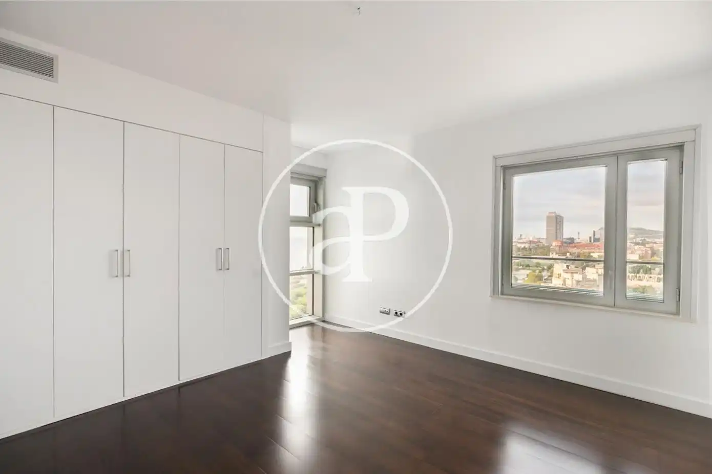 Bedroom of Attic for sale in Barcelona  with Air Conditioner, Heating and Terrace