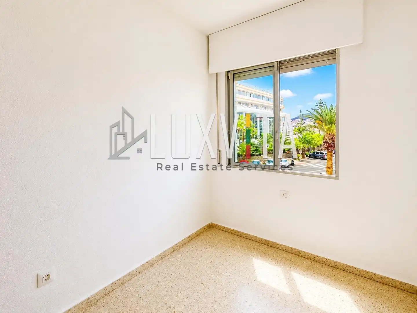Vista exterior de Apartamento en venta en Arona con Terraza y Piscina comunitaria