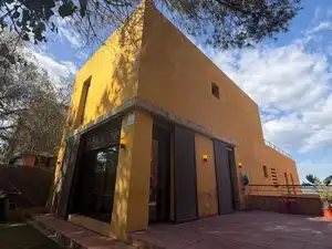 Vista exterior de Casa adosada en venta en  Tarragona Capital con Aire acondicionado, Terraza y Horno