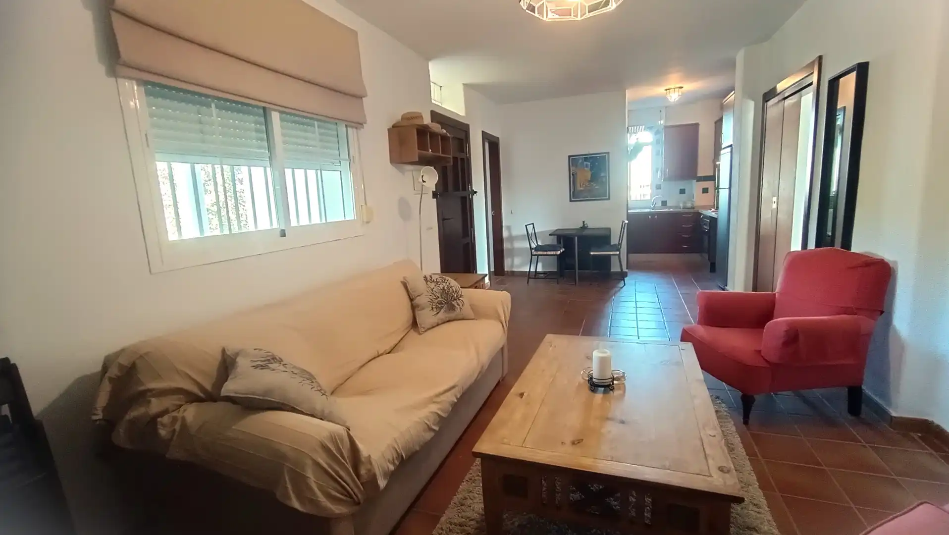 Sala de estar de Finca rústica en venta en Estepona con Aire acondicionado, Calefacción y Jardín privado