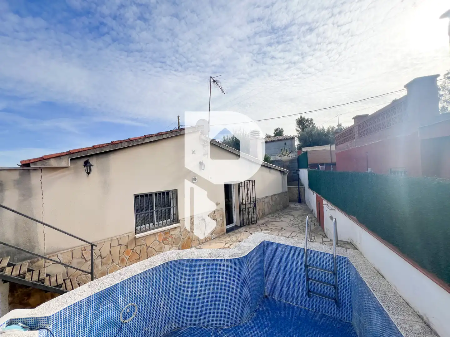 Vista exterior de Casa o chalet en venta en Esparreguera con Aire acondicionado, Calefacción y Jardín privado