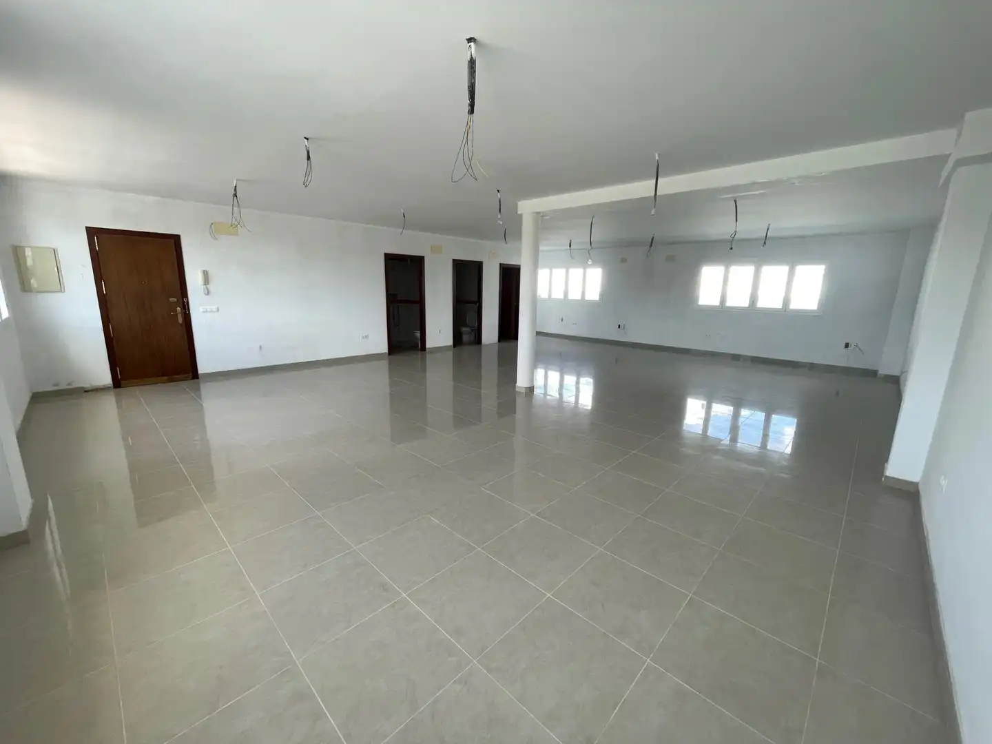 Local comercial en venda a Calle Leonardo Da Vinci 16, imagen 7