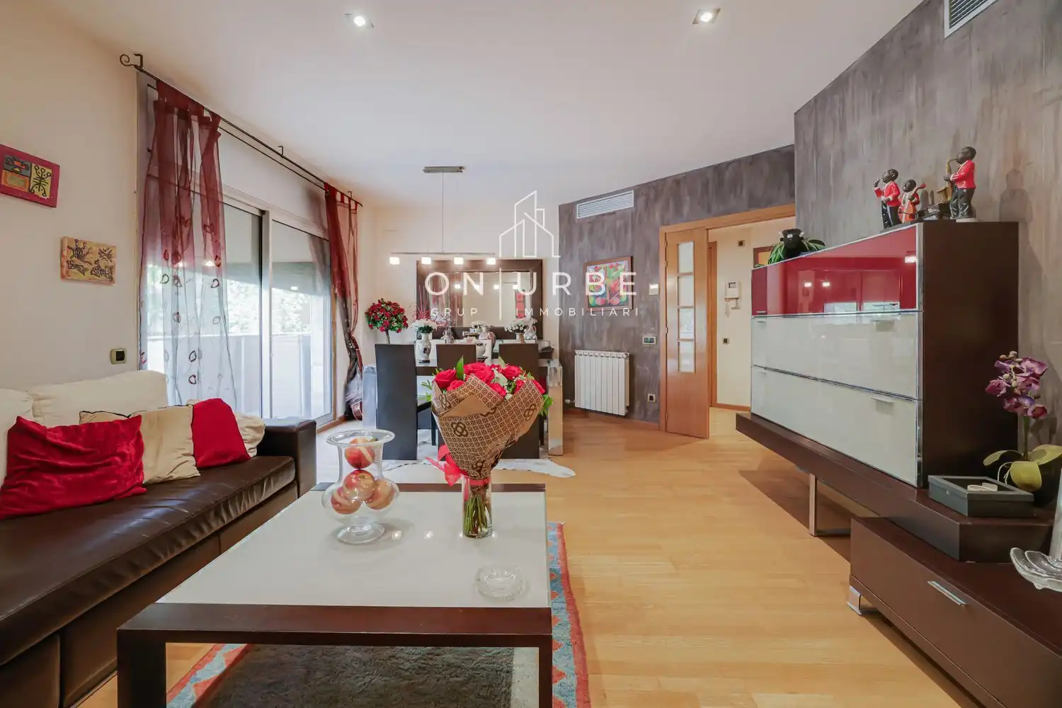 Wohnzimmer von Wohnung zum Verkauf in Barcelona mit Klimaanlage, Terrasse und Abstellraum