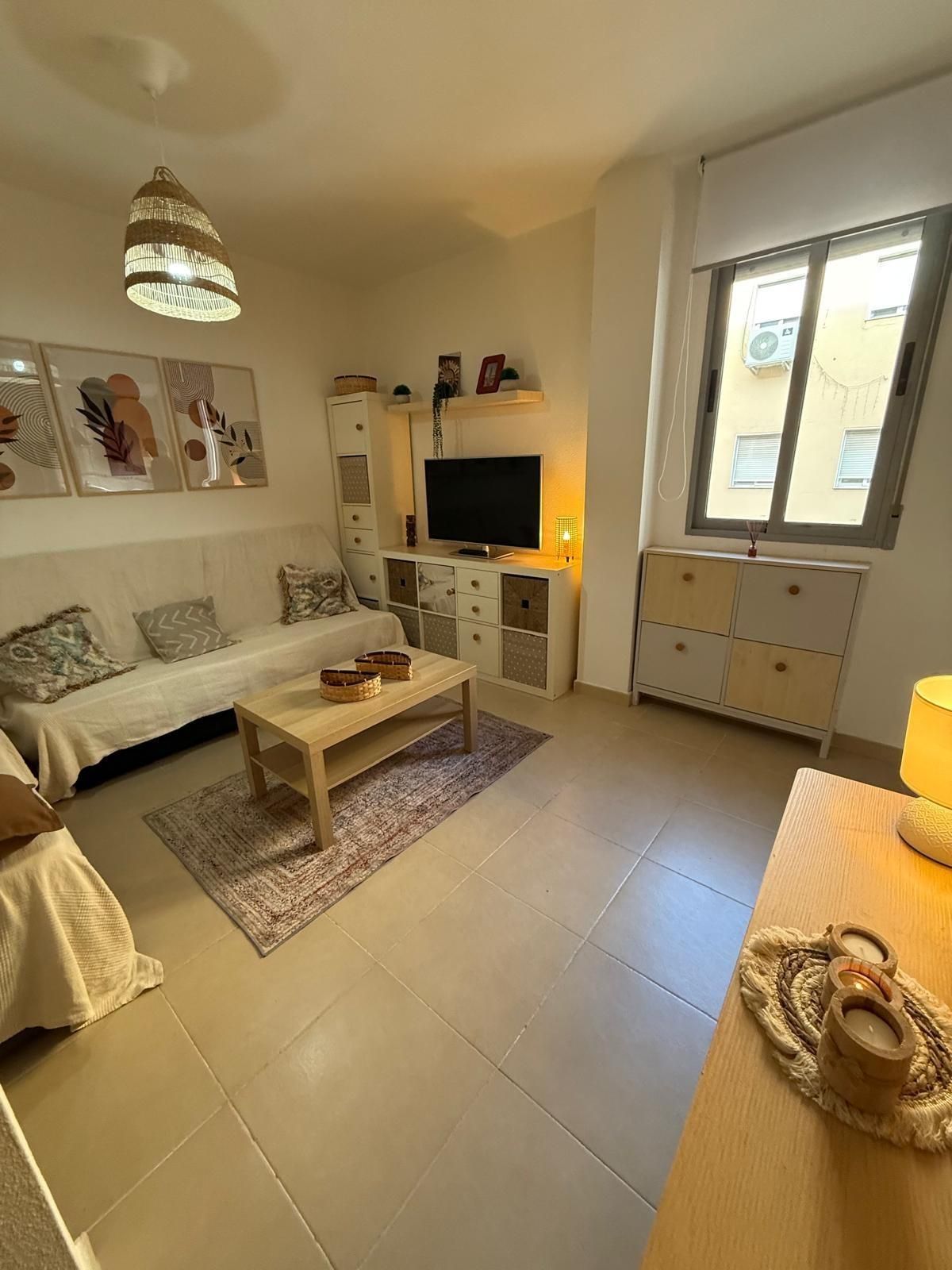 Sala de estar de Estudio en venta en  Murcia Capital con Aire acondicionado y Amueblado