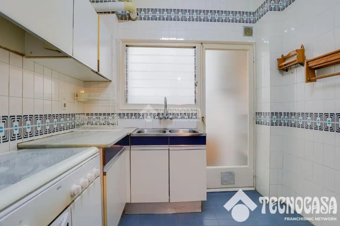 Piso en venta en Carrer del Consell de Cent, Hostafrancs