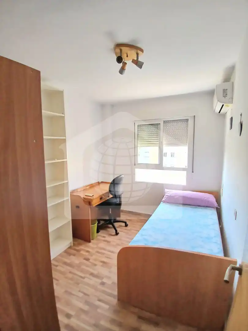 Bedroom of Flat for rent in Málaga  with Air Conditioner and Furnished