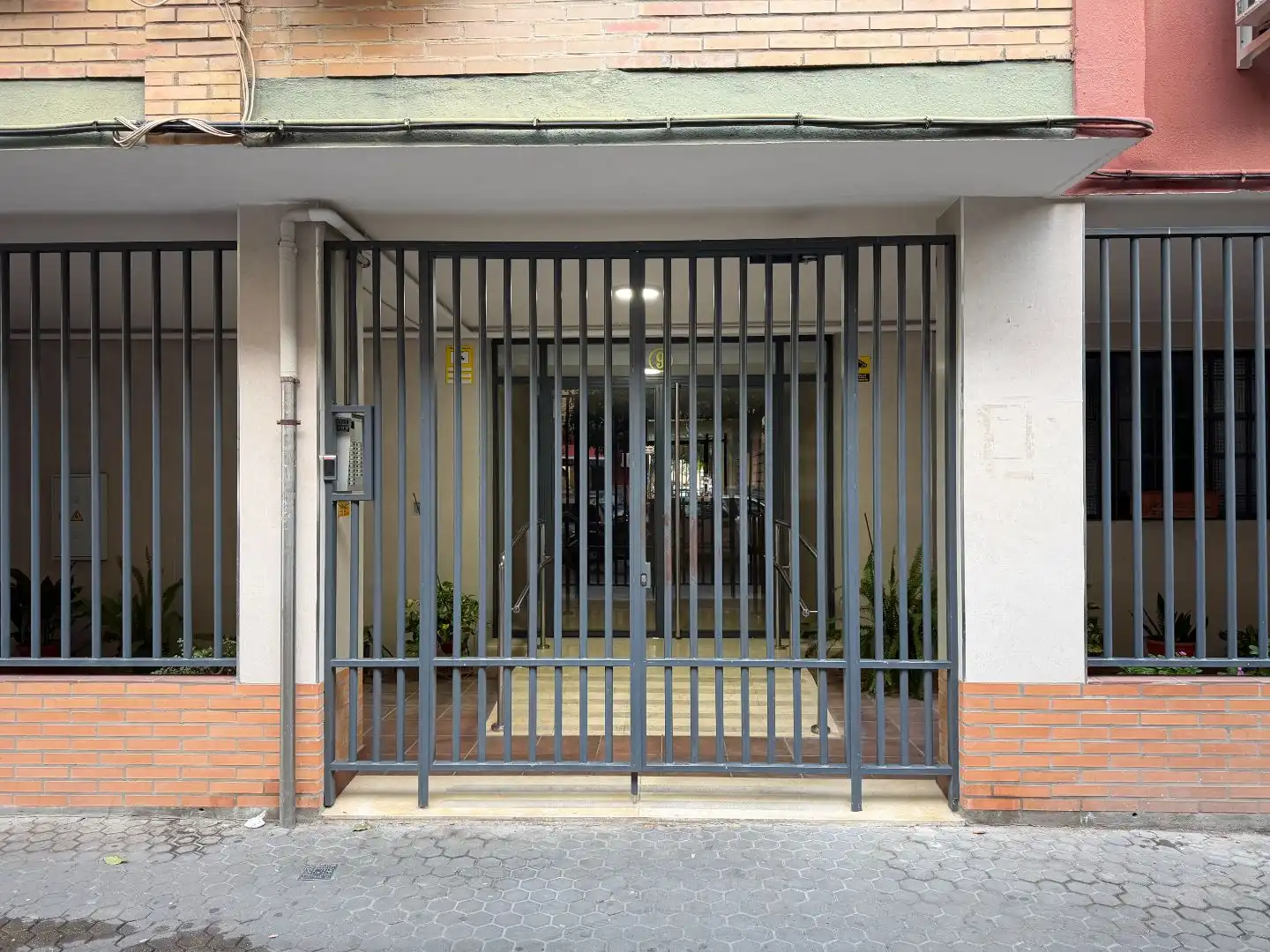 Vista exterior de Piso en venta en Cerro - Amate