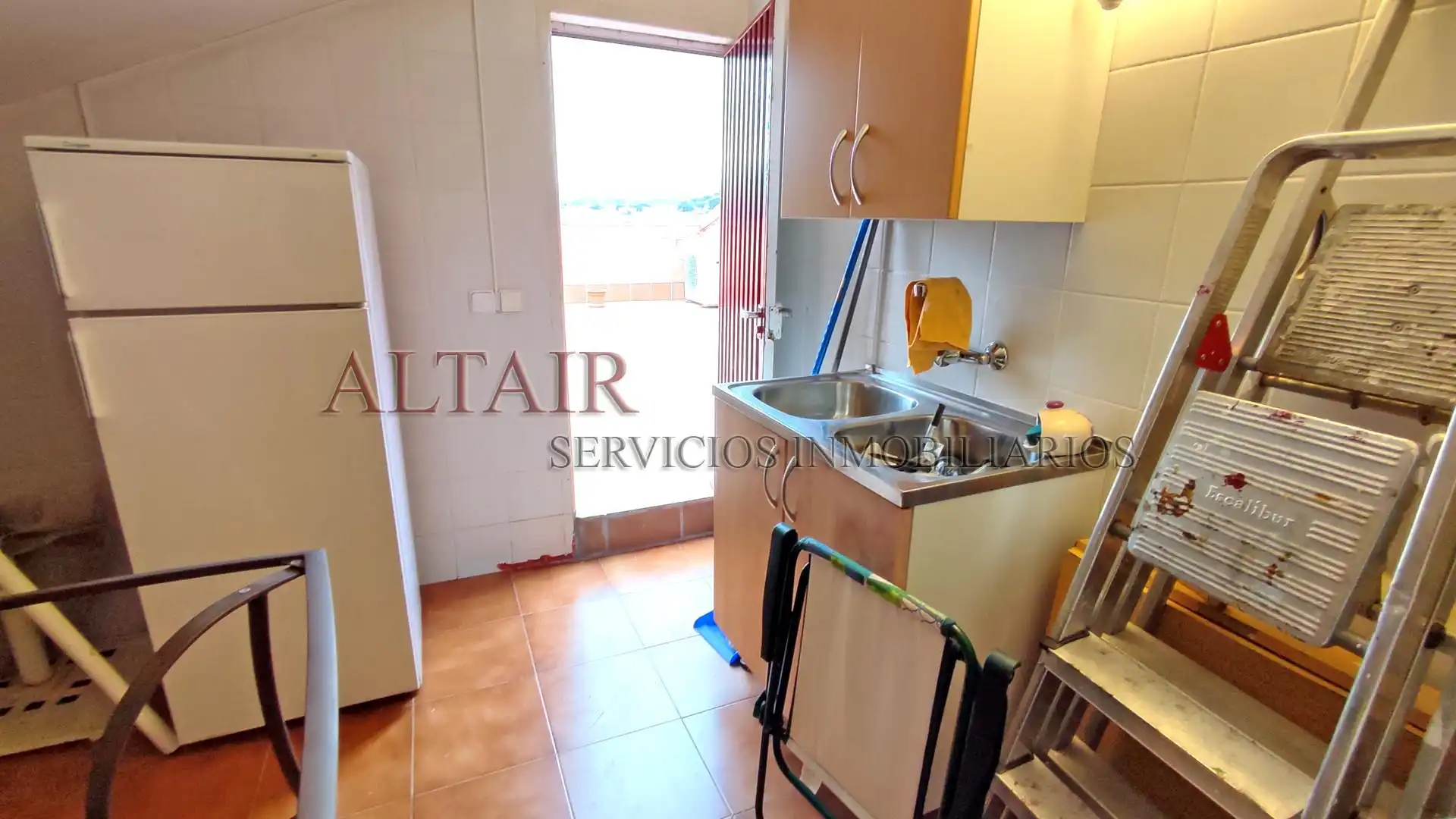 Cocina de Ático en venta en Navaluenga con Aire acondicionado, Calefacción y Terraza