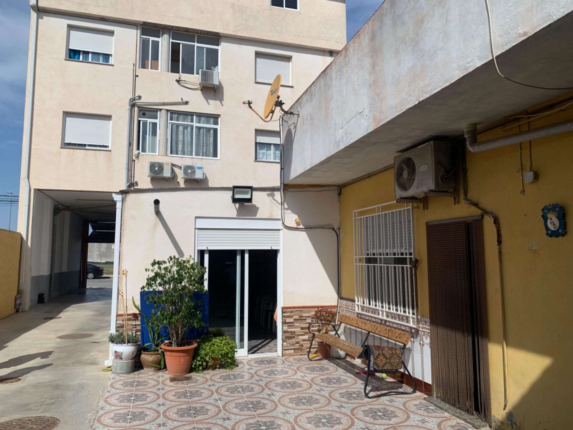 Exterior view of Building for sale in  Murcia Capital