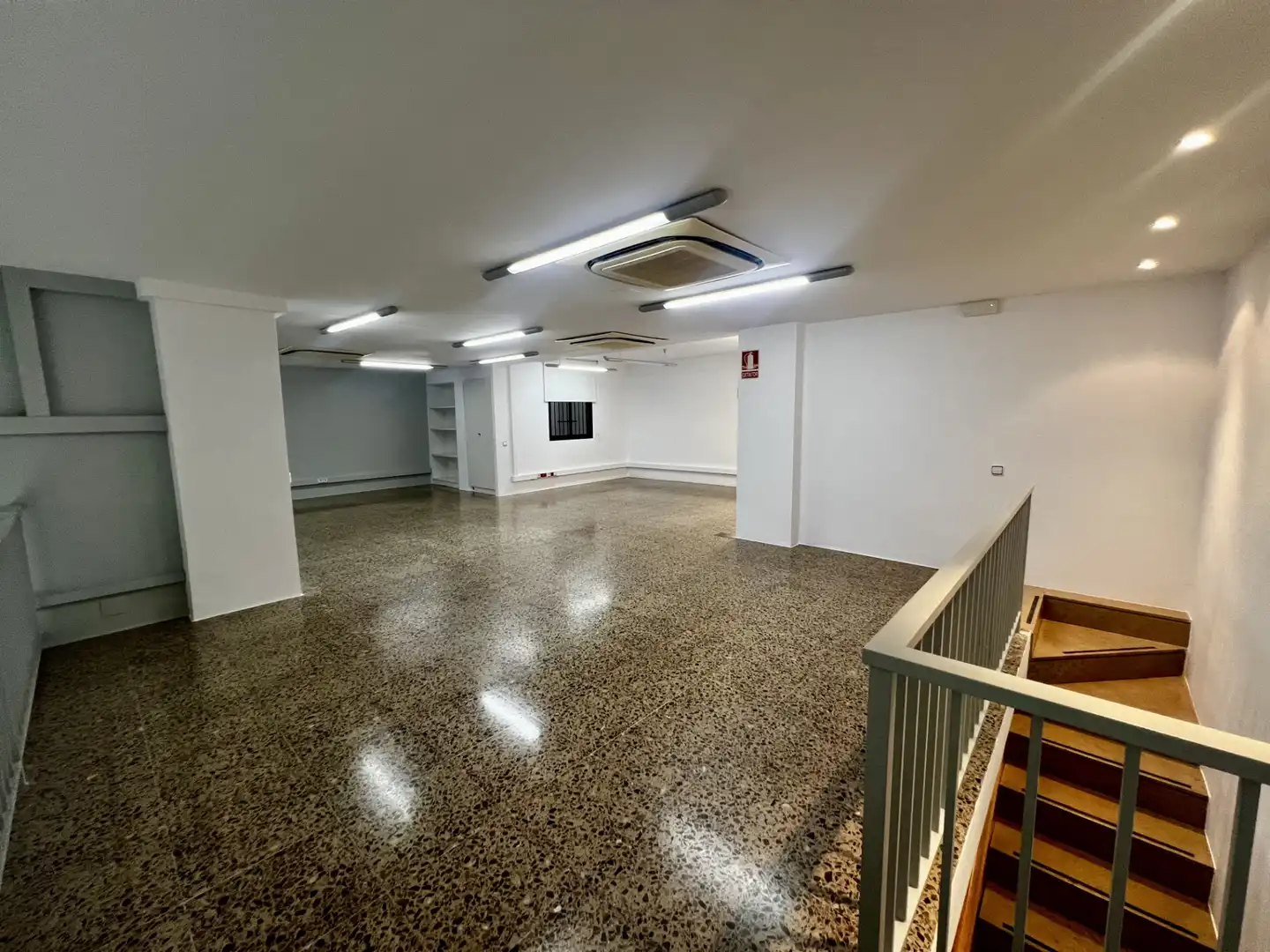 Geschaftsraum zur Miete in Les Corts