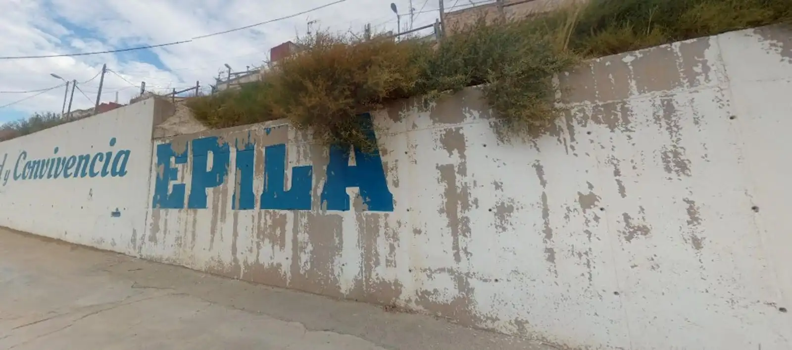 Vista exterior de Casa o xalet en venda en Épila