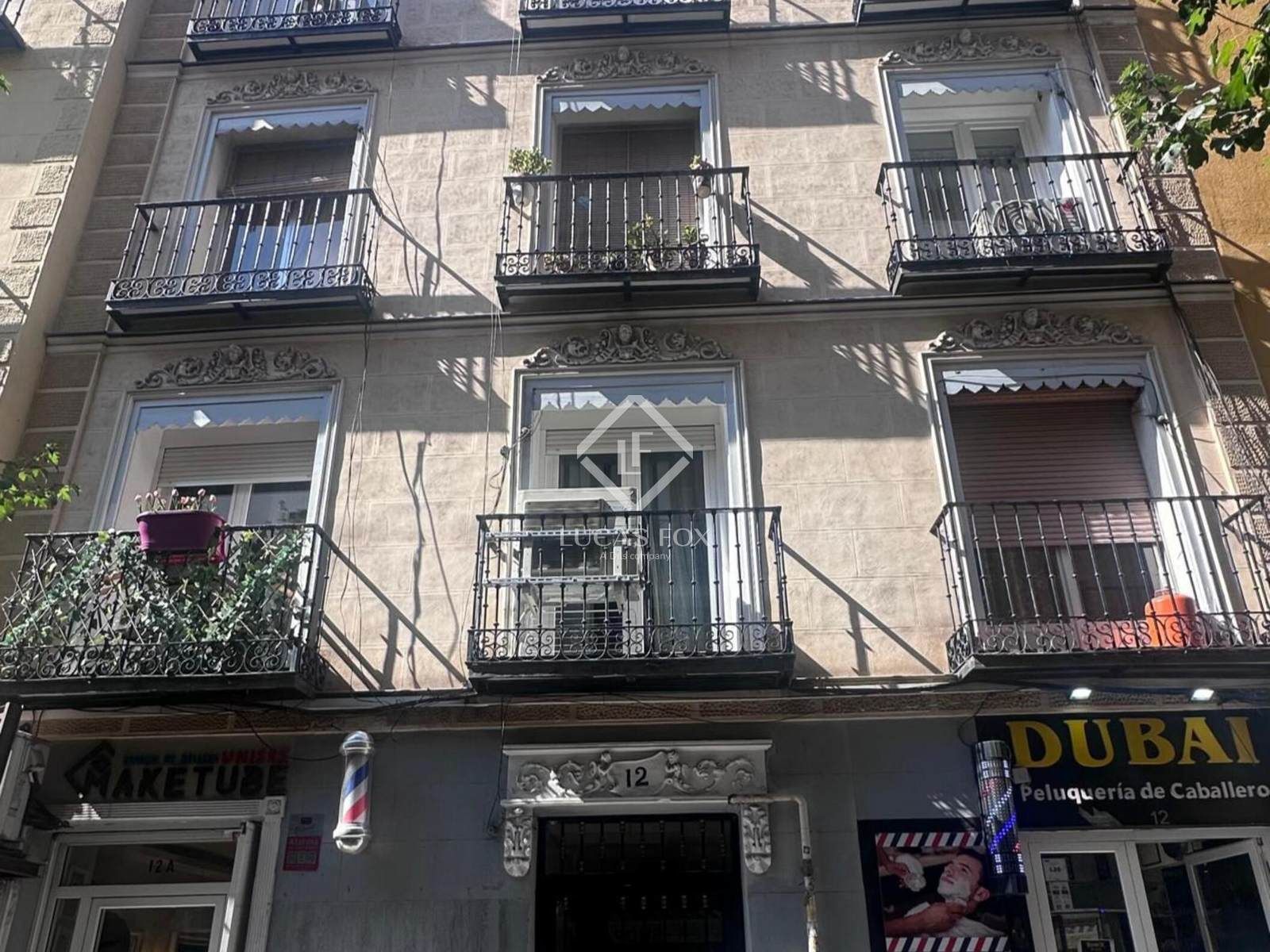 Exterior view of Flat for sale in  Madrid Capital  with Air Conditioner