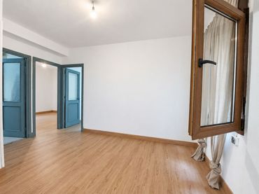 Piso con balcón en venta en Centro